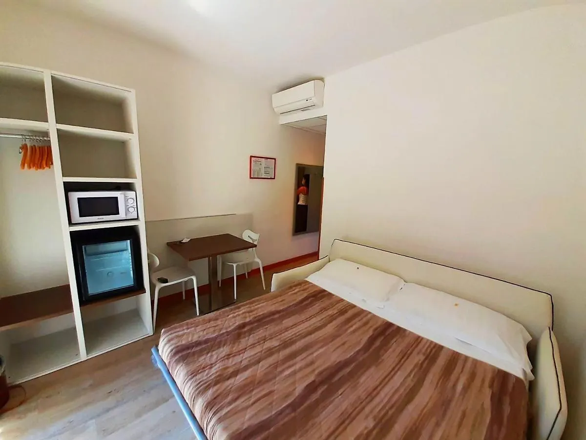 Hotel Val Di Monte Malcesine 3*,
